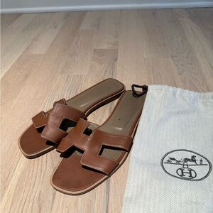 Hermes Oran Sandals 39.5